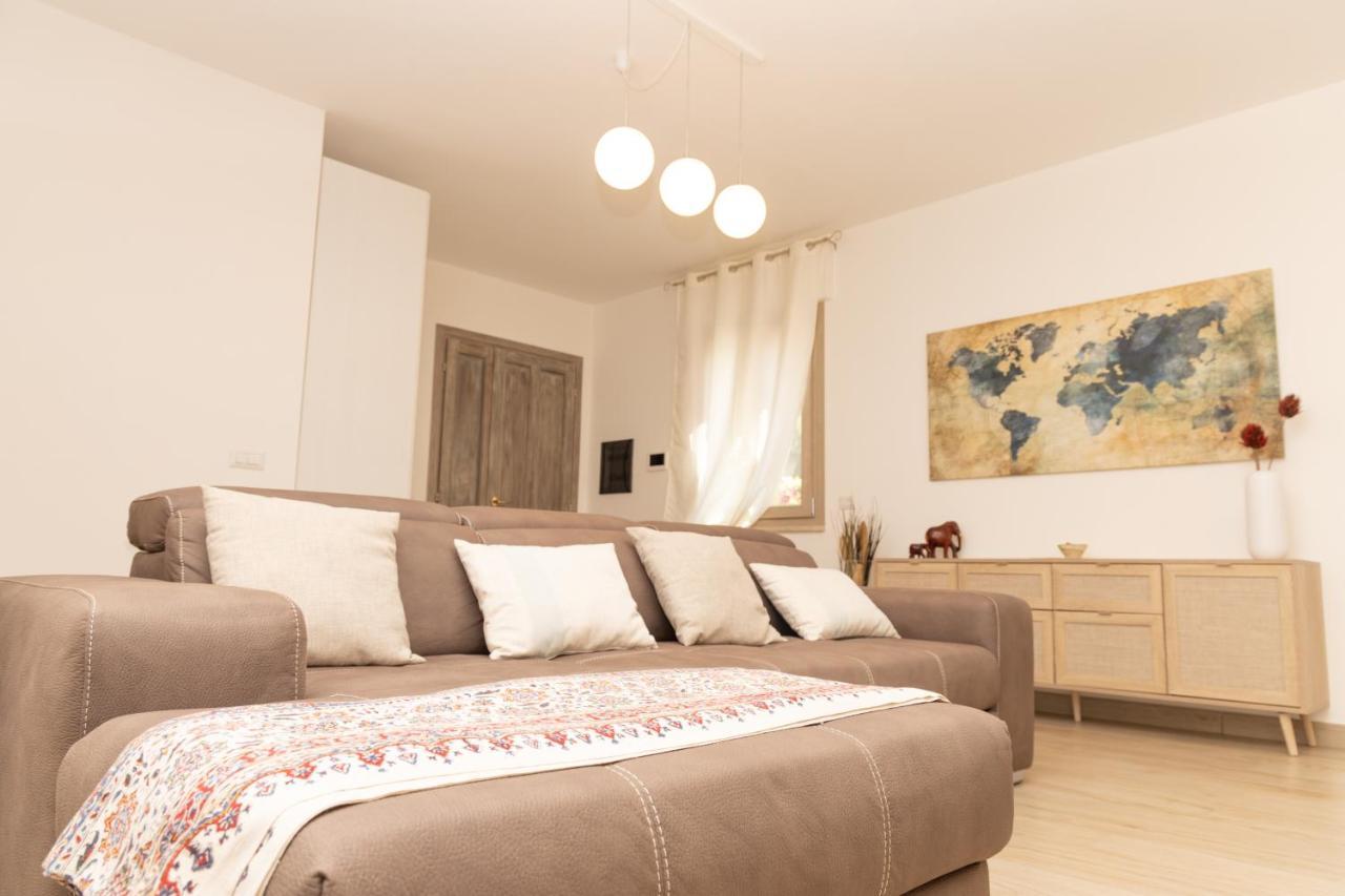 Appartamento Maria'S House Теулада Екстериор снимка