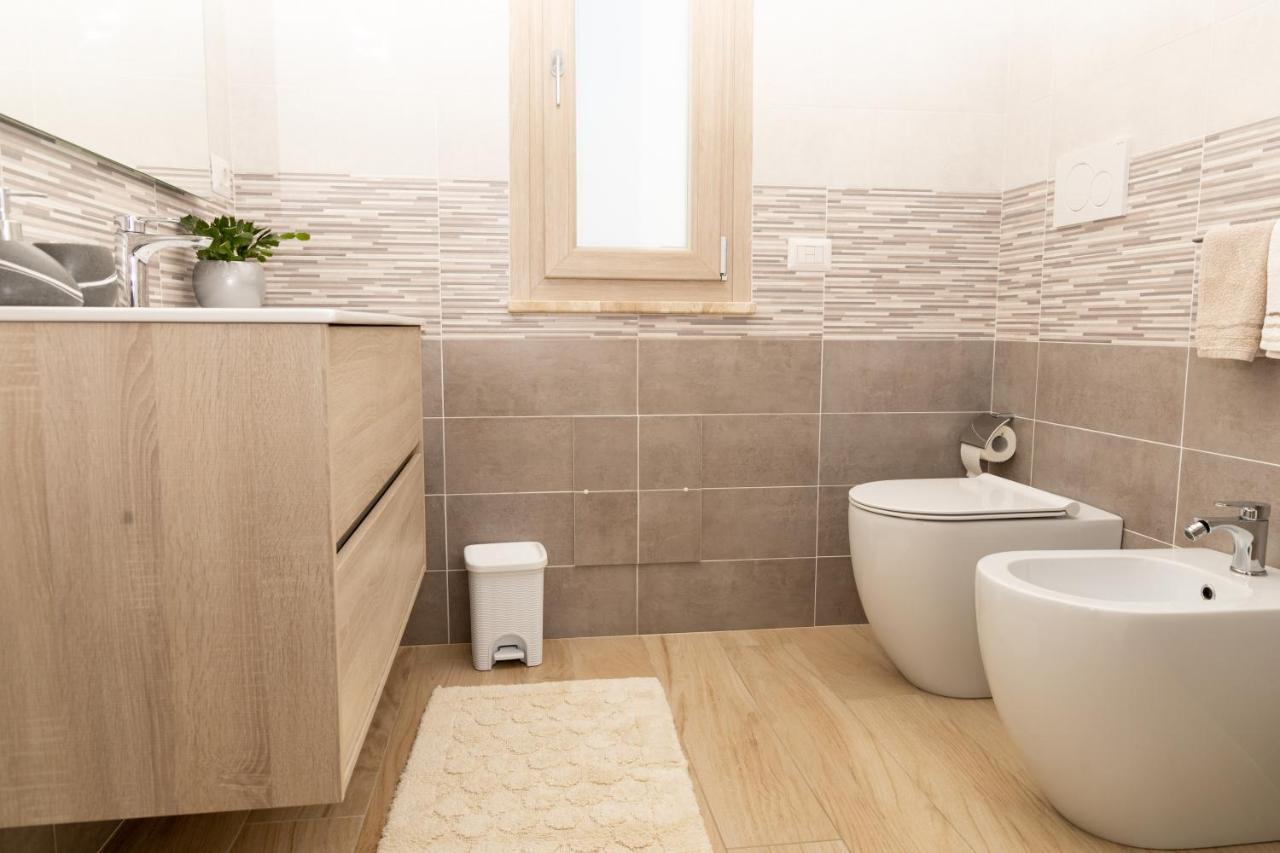 Appartamento Maria'S House Теулада Екстериор снимка