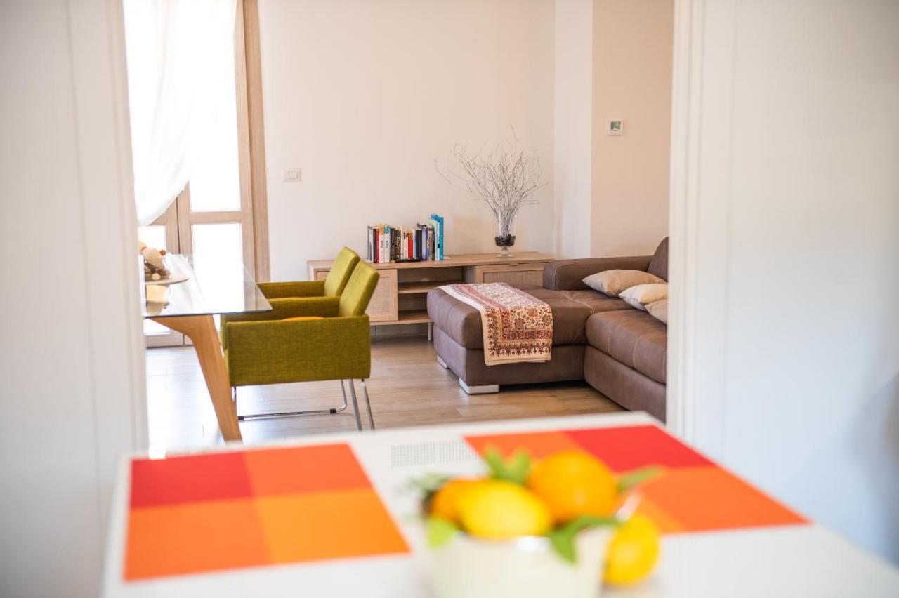 Appartamento Maria'S House Теулада Екстериор снимка